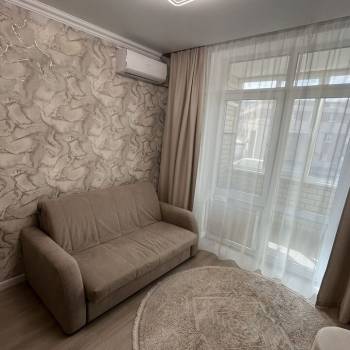 Продается 1-комнатная квартира, 36 м²