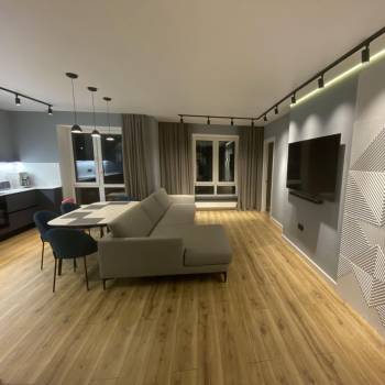 Сдается Многокомнатная квартира, 107 м²
