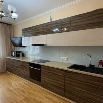 Сдается Многокомнатная квартира, 97 м²
