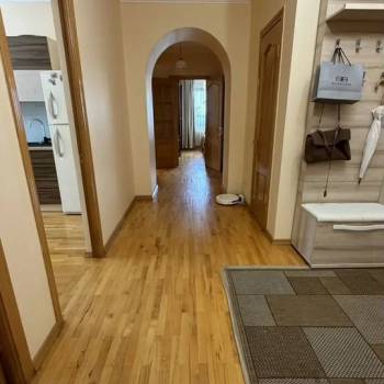 Сдается Многокомнатная квартира, 97 м²