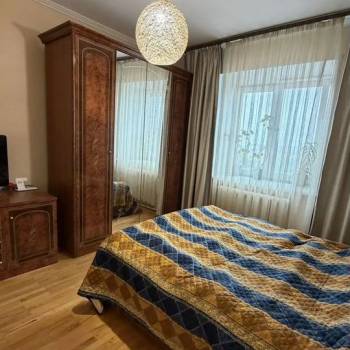Сдается Многокомнатная квартира, 97 м²