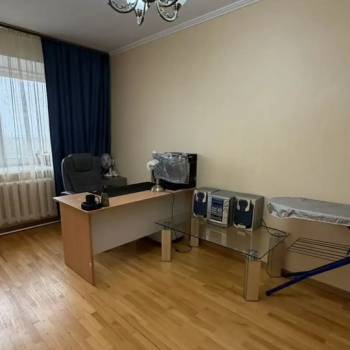Сдается Многокомнатная квартира, 97 м²