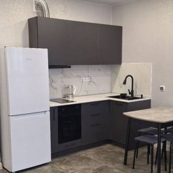 Сдается 1-комнатная квартира, 39 м²