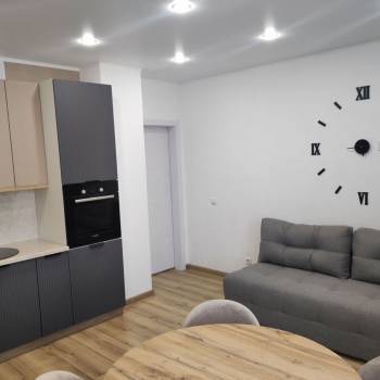 Продается 1-комнатная квартира, 41,2 м²