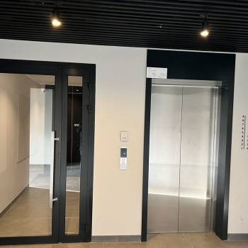 Продается 3-х комнатная квартира, 166,8 м²