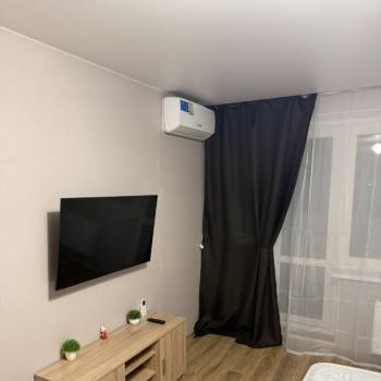 Сдается 1-комнатная квартира, 38 м²