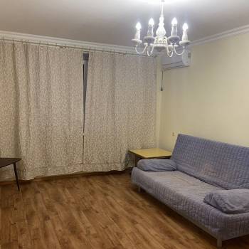 Сдается 1-комнатная квартира, 43,8 м²