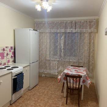 Сдается 1-комнатная квартира, 43,8 м²