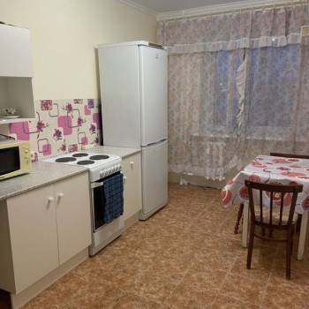 Сдается 1-комнатная квартира, 43,8 м²