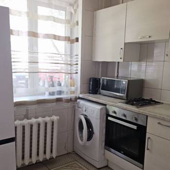 Продается 1-комнатная квартира, 33 м²