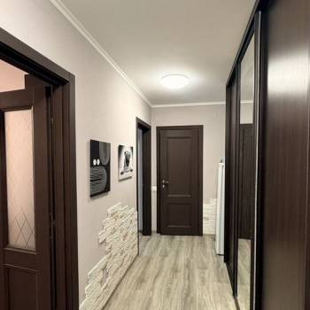 Сдается 2-х комнатная квартира, 60 м²