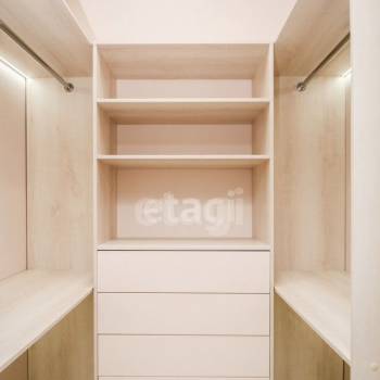 Продается 1-комнатная квартира, 30,8 м²