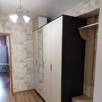 Сдается 1-комнатная квартира, 42 м²