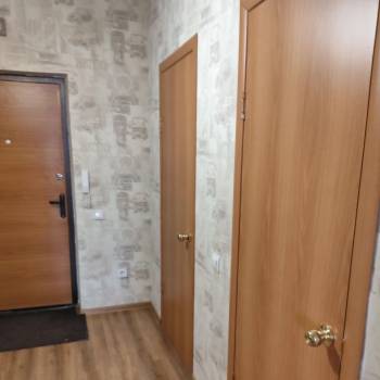 Сдается 1-комнатная квартира, 42 м²
