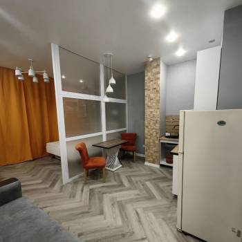 Продается 1-комнатная квартира, 32 м²