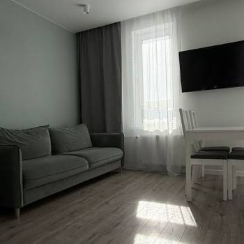 Продается 2-х комнатная квартира, 72,2 м²