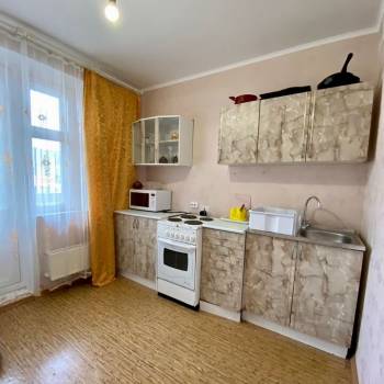 Продается 1-комнатная квартира, 41,3 м²