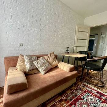 Сдается 1-комнатная квартира, 40 м²