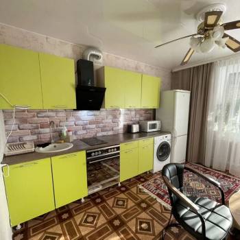 Сдается 1-комнатная квартира, 40 м²