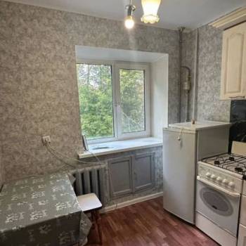 Сдается 1-комнатная квартира, 32 м²
