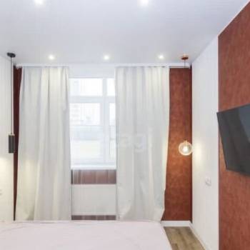 Продается Многокомнатная квартира, 76 м²