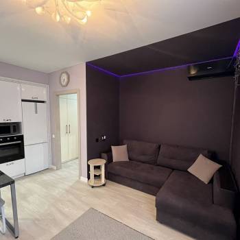 Продается 1-комнатная квартира, 43,3 м²