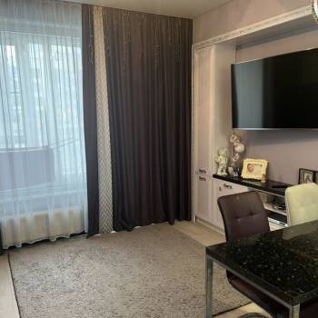 Продается 1-комнатная квартира, 43,3 м²
