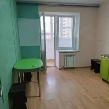 Продается 1-комнатная квартира, 45 м²
