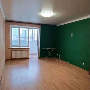 Продается 1-комнатная квартира, 45 м²