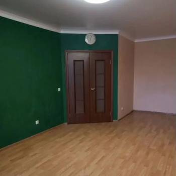 Продается 1-комнатная квартира, 45 м²