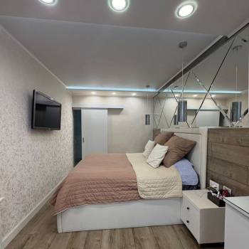 Продается Многокомнатная квартира, 78 м²