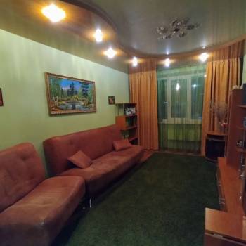 Продается Многокомнатная квартира, 81 м²
