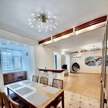 Сдается Многокомнатная квартира, 125 м²
