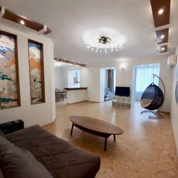 Сдается Многокомнатная квартира, 125 м²