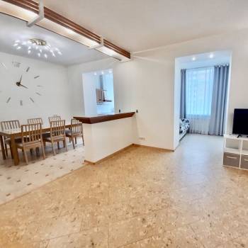 Сдается Многокомнатная квартира, 125 м²