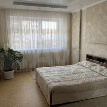 Продается Многокомнатная квартира, 114 м²