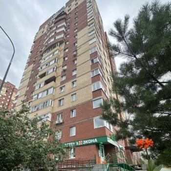 Продается 1-комнатная квартира, 42,3 м²