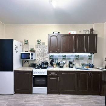 Продается 1-комнатная квартира, 42,3 м²