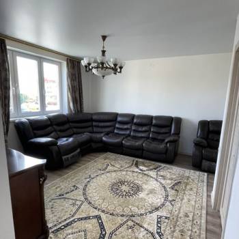 Сдается Многокомнатная квартира, 76,7 м²