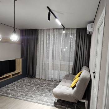 Сдается Многокомнатная квартира, 51 м²