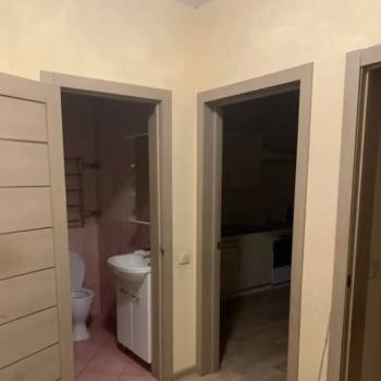 Сдается 1-комнатная квартира, 37 м²