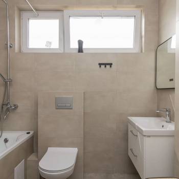 Продается 3-х комнатная квартира, 93 м²