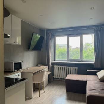 Продается 1-комнатная квартира, 18,4 м²