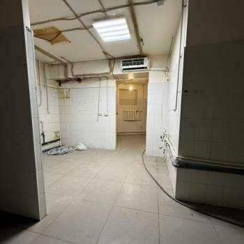 Сдается Нежилое помещение, 145 м²