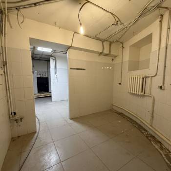 Сдается Нежилое помещение, 145 м²