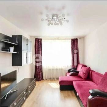 Продается 1-комнатная квартира, 50 м²