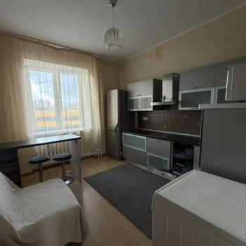 Сдается 1-комнатная квартира, 42,9 м²