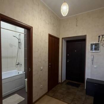 Сдается 1-комнатная квартира, 42,9 м²