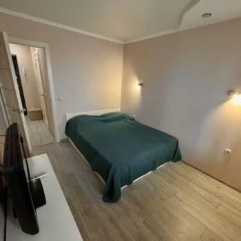 Сдается 1-комнатная квартира, 43 м²
