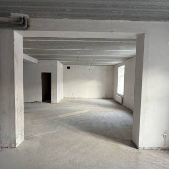 Продается Многокомнатная квартира, 140,2 м²